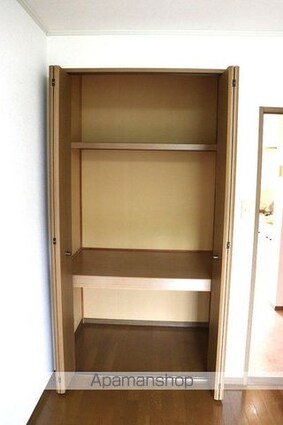 メゾンパークみずほ台[1K/25.28m2]の収納