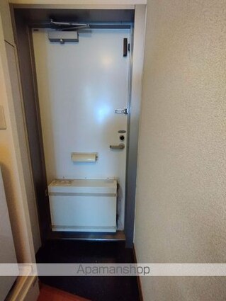 レオパレスグレース十里[1K/22.35m2]の玄関