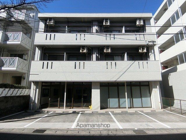 イレブン第一ビルの外観写真