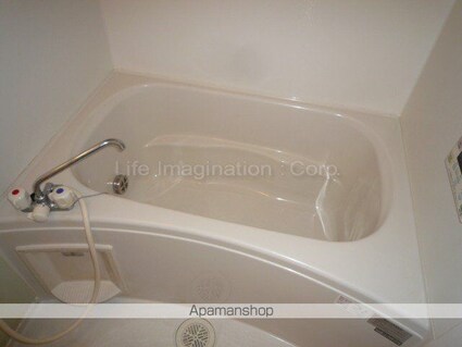 Ｌｉｔｔｌｅ　Ｆｏｒｅｓｔ　Ⅱ[3LDK/69.09m2]のバス