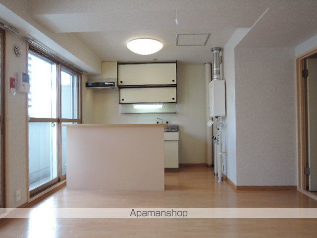 リベルティ大通の内装写真