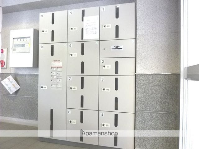 ドミール喜多見[1K/20.02m2]のロビー