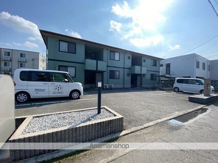 クレイドルＦ松縄[2LDK/52.99m2]の駐車場