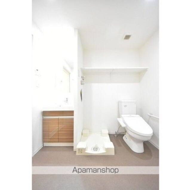 ラフィスタ志村坂下[1K/25.83m2]のトイレ