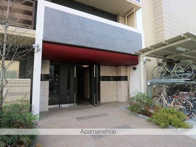 クレールフォレスタの玄関写真