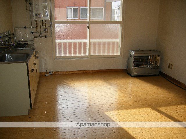 鳴海レジデンスD棟の外観写真