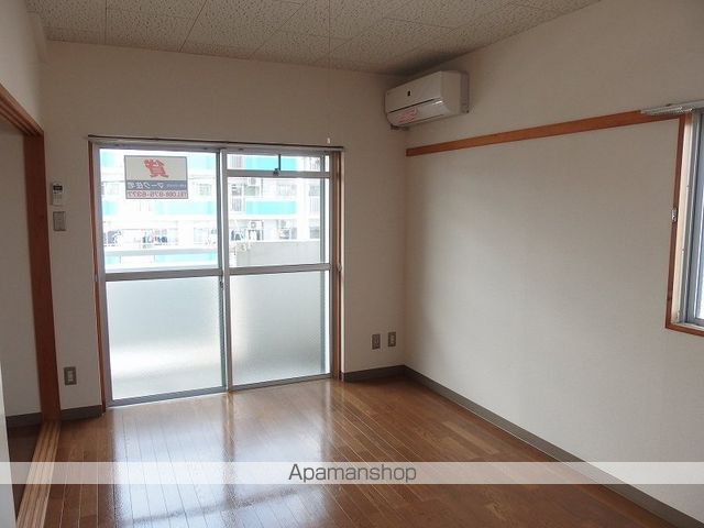 五常NO.3マンションの内装写真