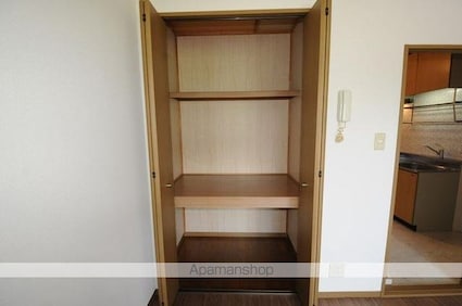 サン・セジュールＡ棟[1K/26.71m2]の収納