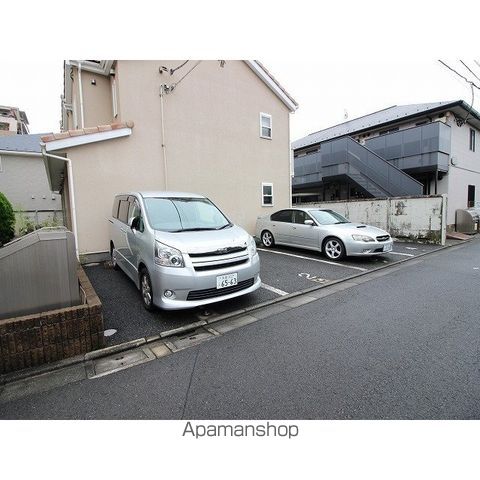 サンフレンド松本 三鷹の外観写真