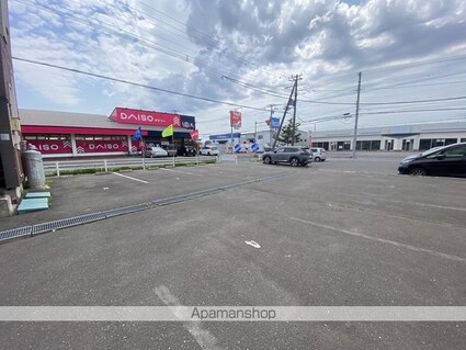 パレスわかまつ[2LDK/51.23m2]の駐車場