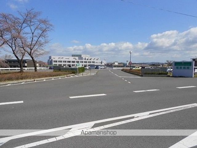 ラルジュ・翠ヶ丘五番館の周辺写真