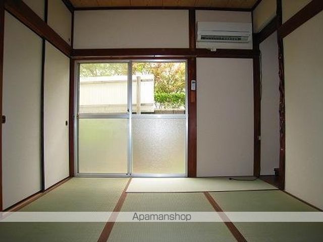 寺田貸家二戸一の内装写真