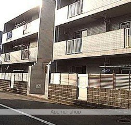 ジュネス南庄の玄関写真