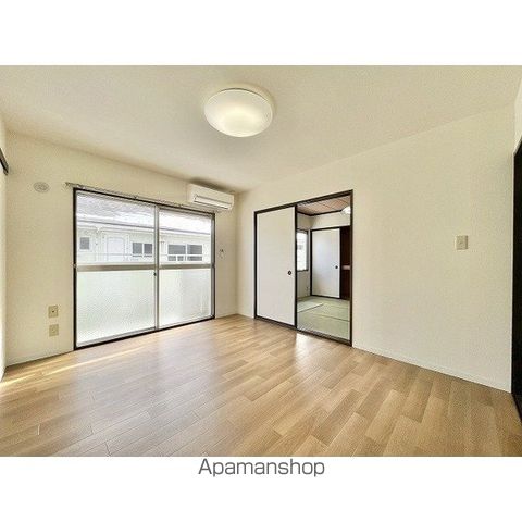 フレグランス南中山Dの内装写真