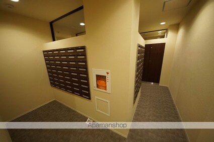 東京都新宿区大京町[2LDK/50.64m2]の共用部5