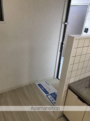 WIN LEGEND IIの内装写真