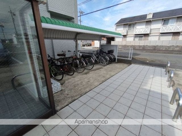パークメゾン森本の玄関写真