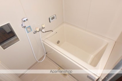 フォーブルイースト[2DK/43.68m2]のバス