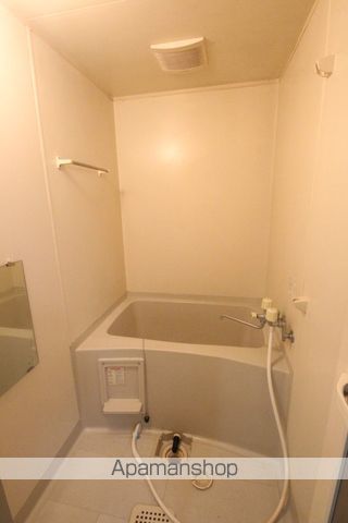 フォレストオカップIIの内装写真
