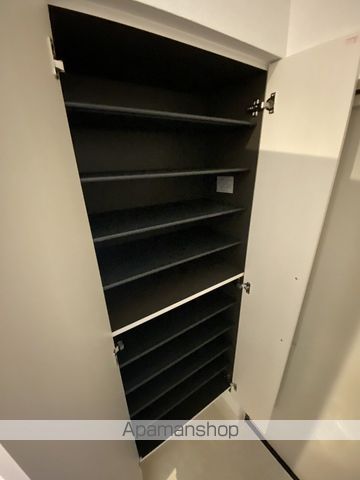 クレスト TSの内装写真