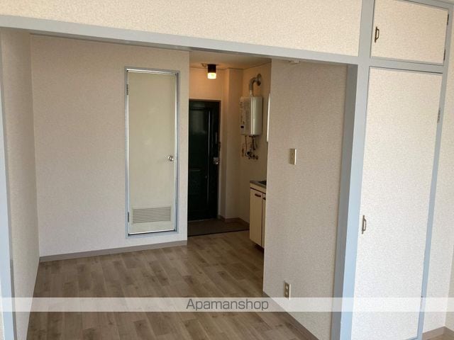クレインズマンションの内装写真