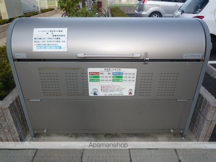 レークタウンＥ棟[2DK/55.4m2]の共用部1