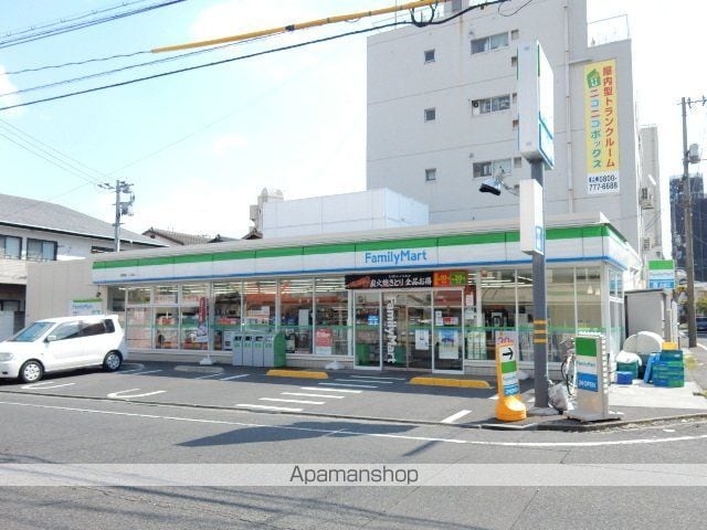 グレースガーデン岡山[2LDK/70m2]の周辺3
