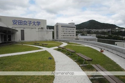 ニュークレストール光ケ丘[2LDK/58.22m2]の周辺2