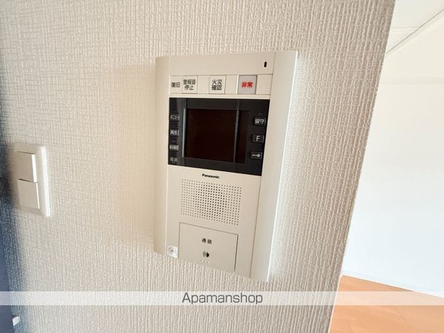TLRレジデンス高井田の内装写真