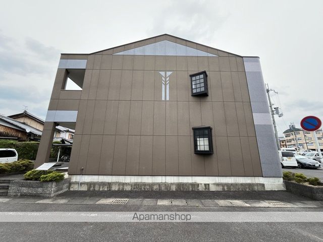 M’Sティアラの外観写真