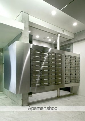 カスタリア麻布十番[1LDK/42.84m2]の共用部2