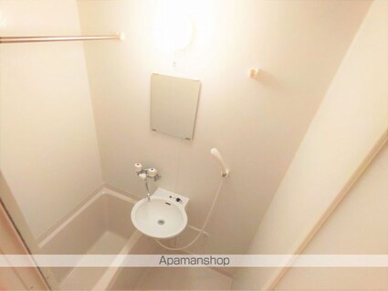 レオパレスソレーユ[1K/21.81m2]のバス