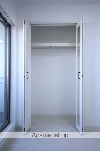 クリエオーレ螢池IIの内装写真