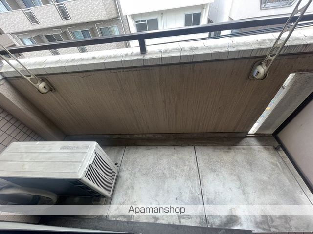 アペックス免出の内装写真