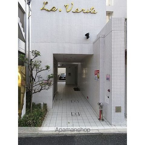 ラ・ヴェリテの玄関写真