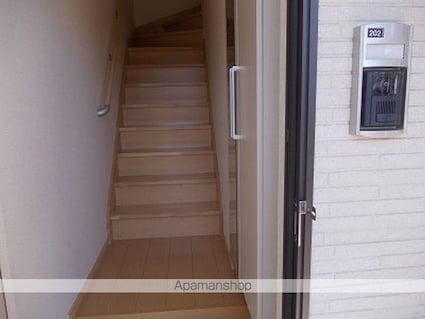 エース[2LDK/57.58m2]の玄関