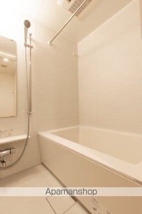 コートレアル三田綱町[1LDK/44.88m2]のバス