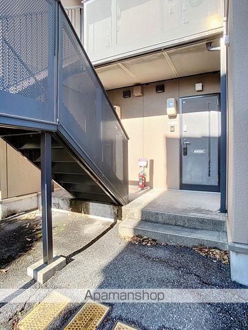 メゾン岡村Aの玄関写真