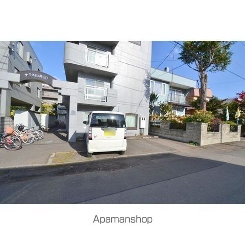 テラス山鼻20の外観写真