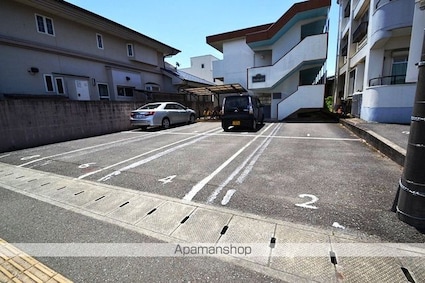 アメニティハイツ[3DK/48.6m2]の駐車場