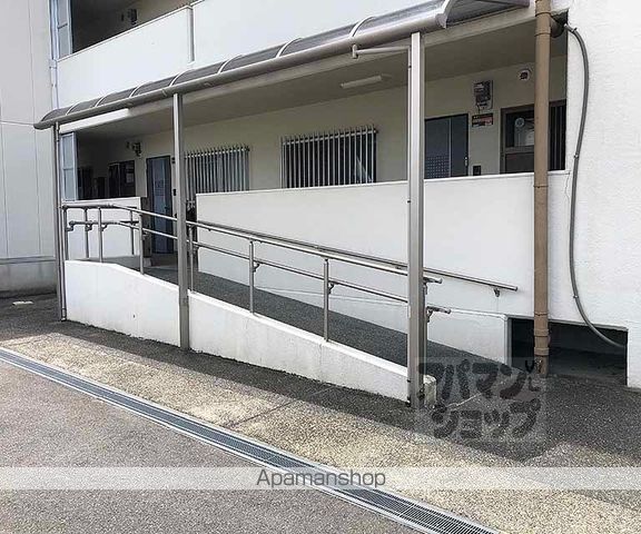 ハイツ長岡京の玄関写真