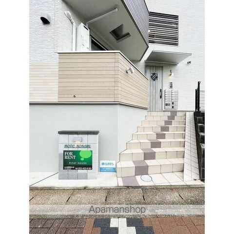 MOVE野並の玄関写真