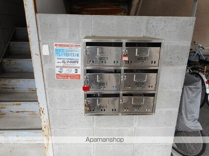 リバープール鷹匠[1DK/21m2]のエントランス