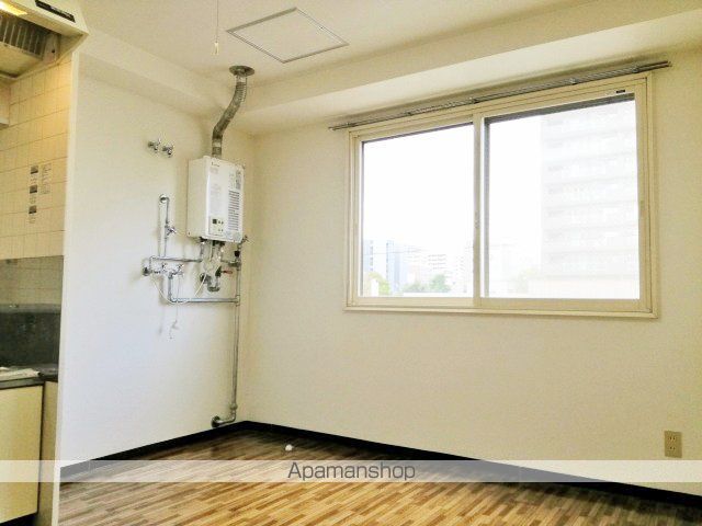 セゾン南1条の内装写真