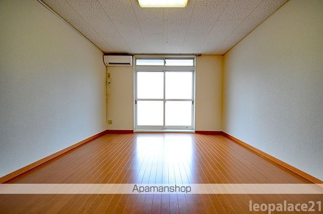 レオパレス花立の内装写真