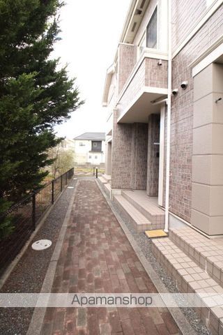 ソレアードA棟の玄関写真