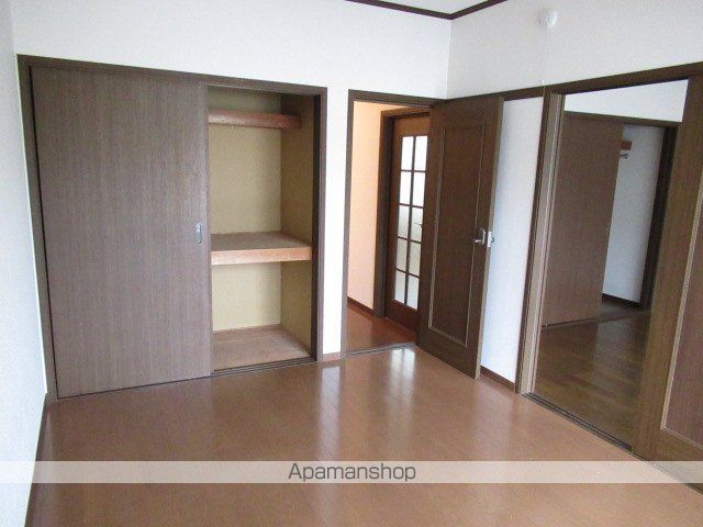 ビレッジ日蔭5号の内装写真