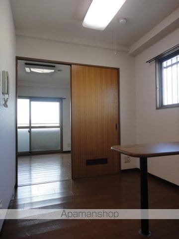 ハイツシャレード西館の内装写真