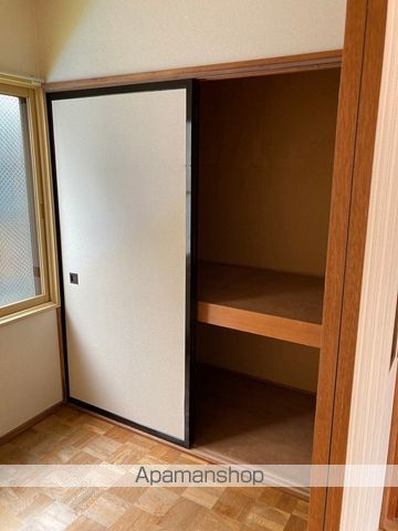 富岡貸家1-14-2の内装写真