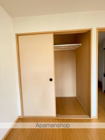 メゾン多田A棟の内装写真